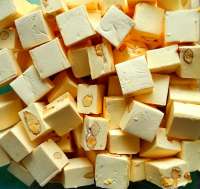 Lonka Nougat-Mandel, Fudge, Frischebox mit 1.5kg
